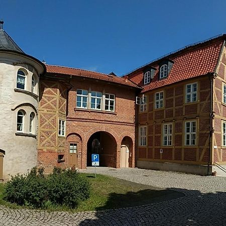 Hotel Lindenhof / Gastehaus An Der Teufelsmauer à Thale Extérieur photo